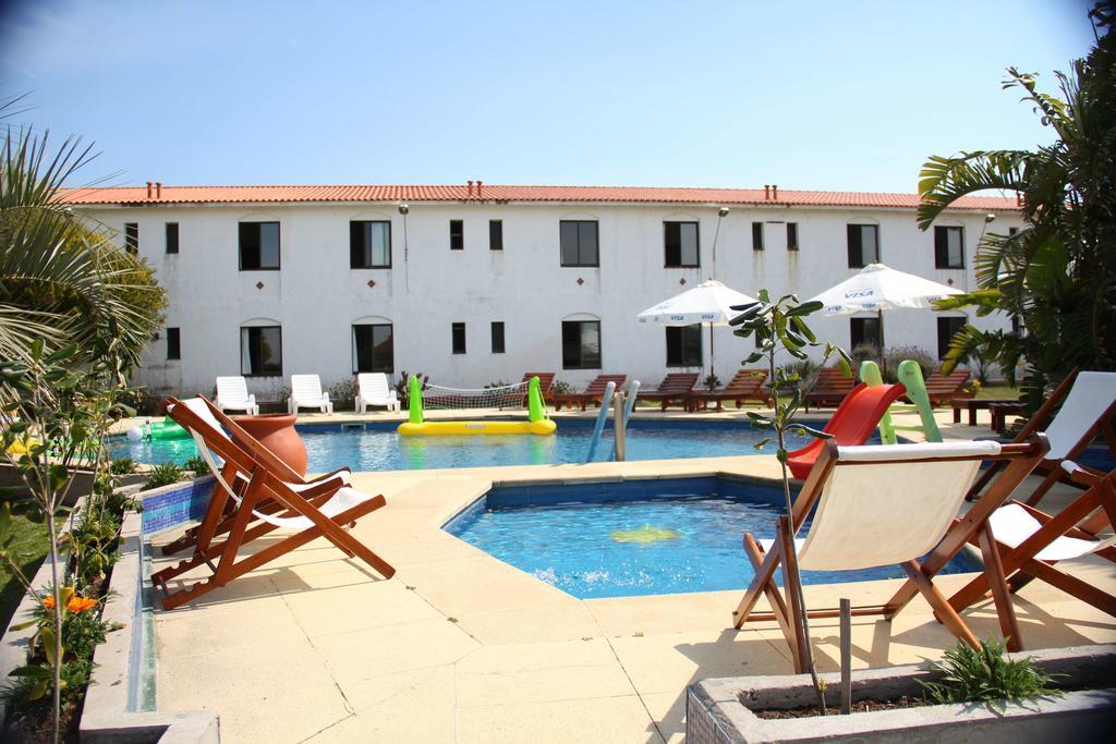 Hotel De La Torre La Paloma Exterior foto